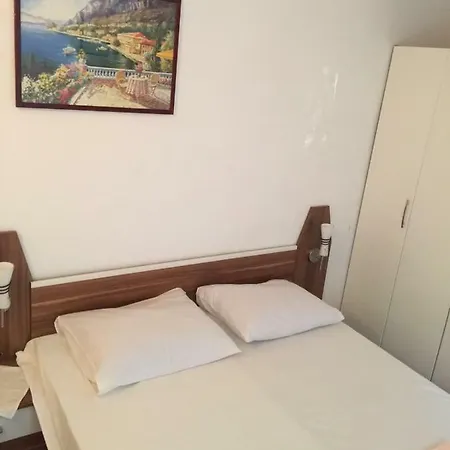 Apartmán Kartelo *