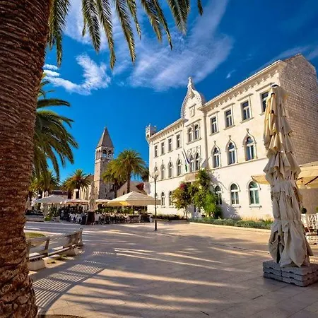 Kartelo Trogir